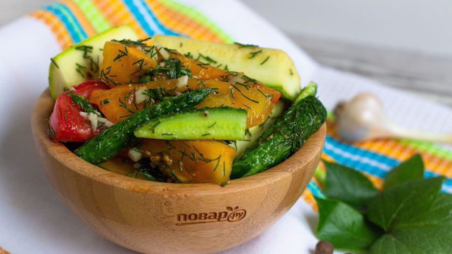 Рецепт малосольные овощи в пакете