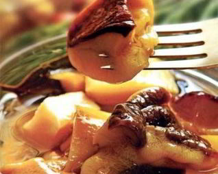 Соленые белые грибы