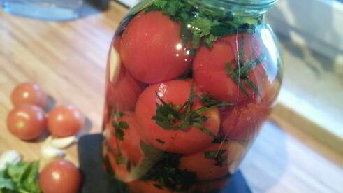 соленые помидоры зимой