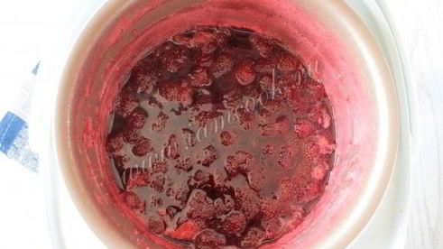 клубничное варенье в мультиварке