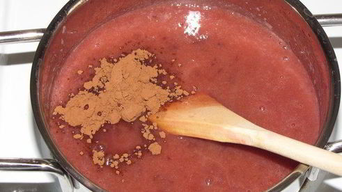 сливовое варенье с бананами и орехами