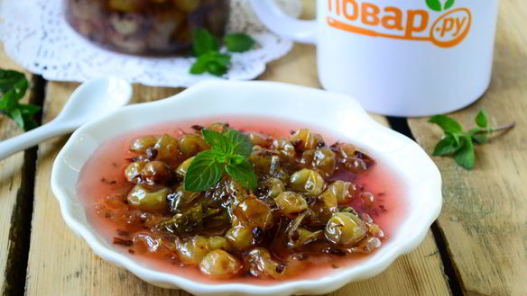 Рецепт Варенье из крыжовника с листьями вишни