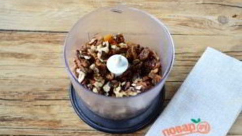 варенье из кураги с грецким орехом