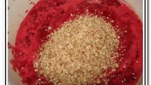 вишневое варенье с миндалем и шоколадом