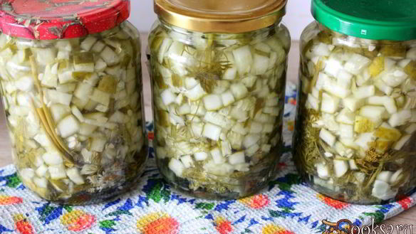 Рецепт Заготовка из огурцов для салатов и первых блюд