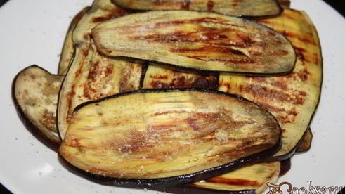 антипасти из баклажана, сладкого перца и помидора