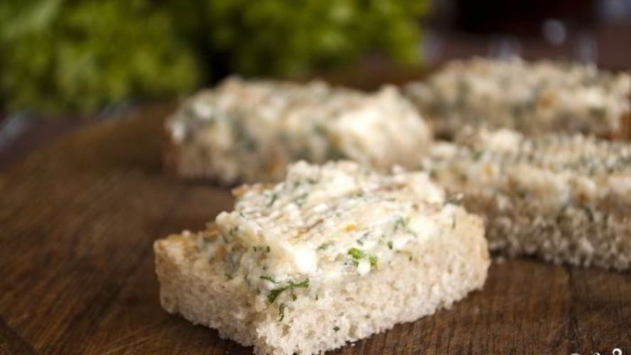 Рецепт бутерброды с копченым кальмаром