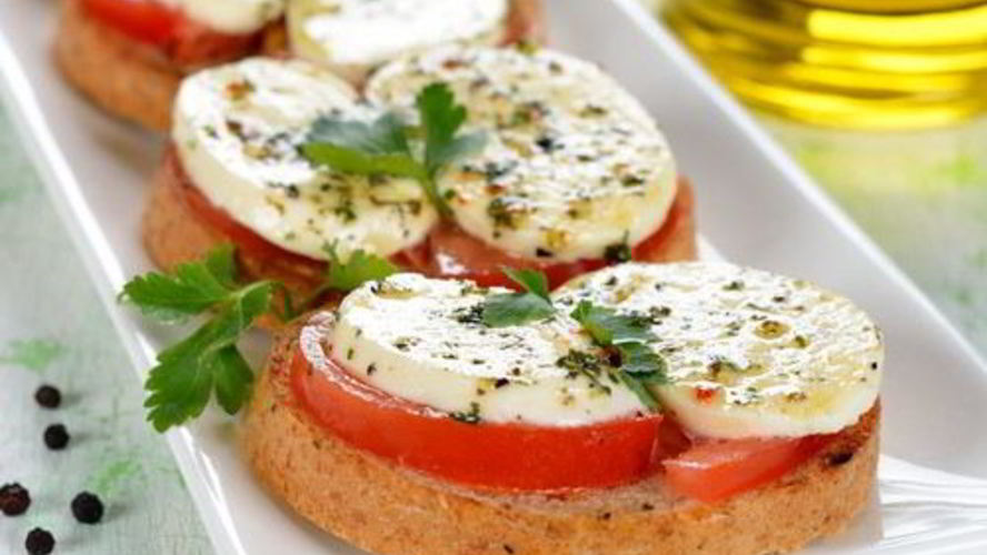 Рецепт бутерброды с курицей и моцареллой