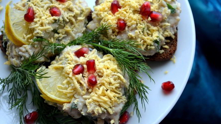 Рецепт бутерброды с пастой из сельди