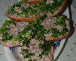 Бутерброды с печенью трески