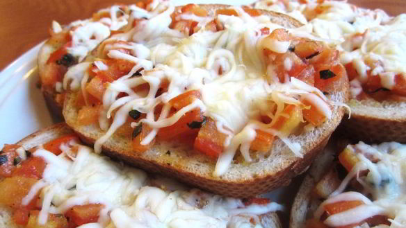 Рецепт Бутерброды с помидорами в духовке