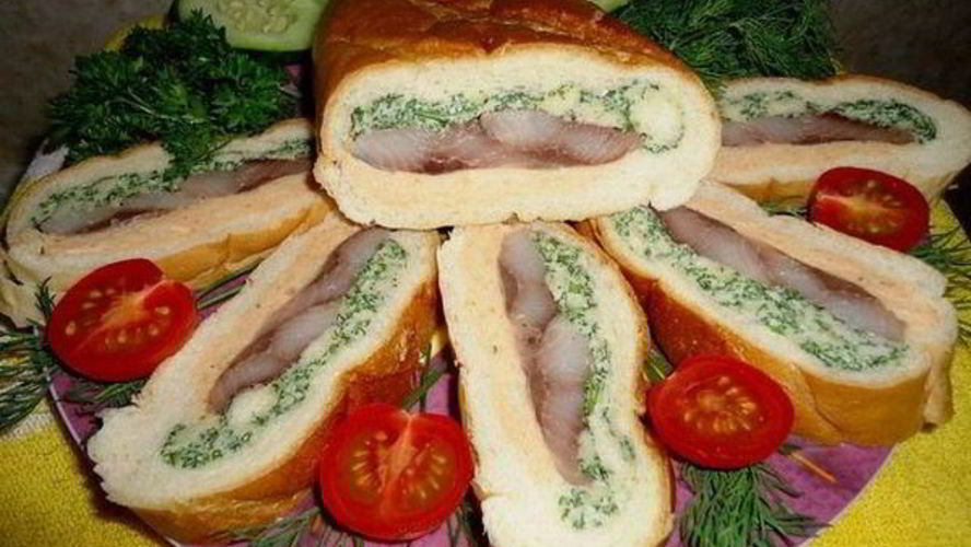 Рецепт бутерброды с сельдью и кетчупом