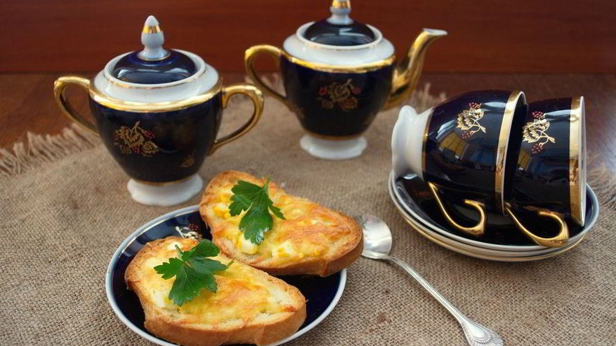 Рецепт бутерброды с сыром и чесноком