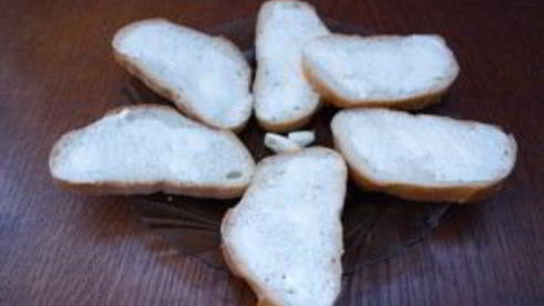 бутерброды с сыром и чесноком