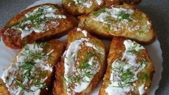 Рецепт Бутерброды с тертым картофелем и яйцом