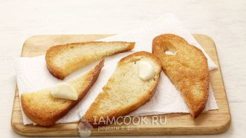 бутерброды со шпротами