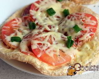 Горячие бутерброды на вафельных хлебцах