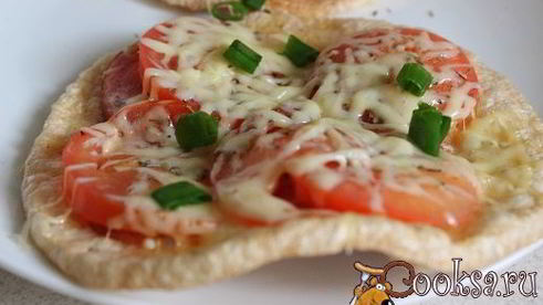 горячие бутерброды на вафельных хлебцах