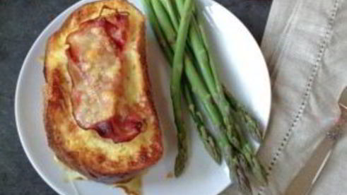 горячие бутерброды с ветчиной и сыром