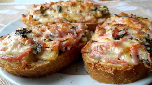 горячие бутерброды в духовке