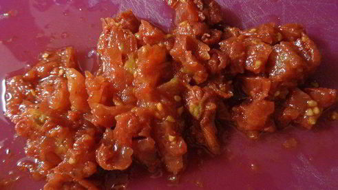 открытые бутерброды с творогом и сушеными томатами