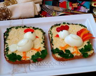 Праздничные бутерброды Курочка и Петушок