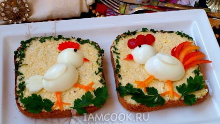 Рецепт праздничные бутерброды курочка и петушок