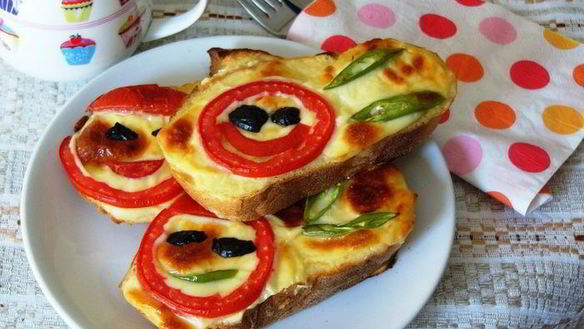 Рецепт Запеченные бутерброды с йогуртом и помидорами