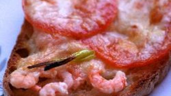 Рецепт Запеченные бутерброды с сыром и креветками