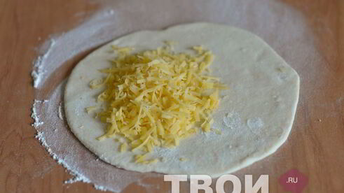 чебуреки с сыром