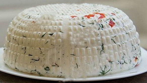 Рецепт Домашний сыр с красным перцем