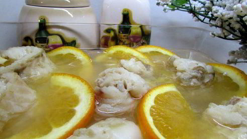 филе камбалы в апельсиновом желе