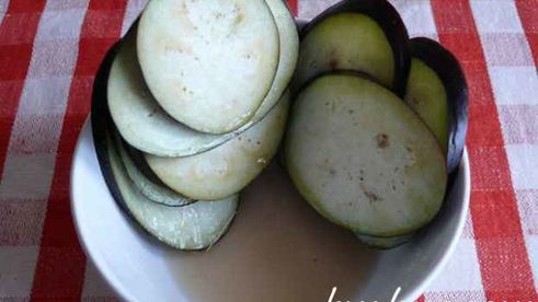 гондолы с баклажанами