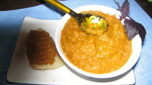 баклажанная икра из запеченных баклажан и перцев