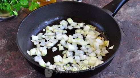 грибная икра из сушеных и свежих грибов