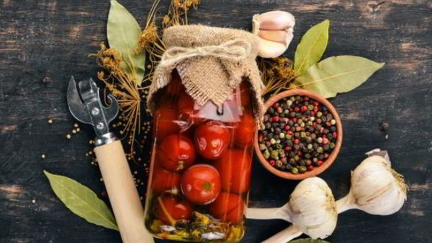 Рецепт маринованные помидоры с кориандром и перцем