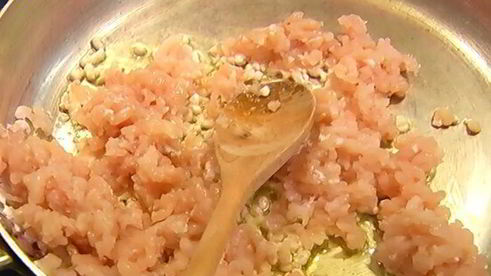 фриттата с начинкой из курицы и овощей