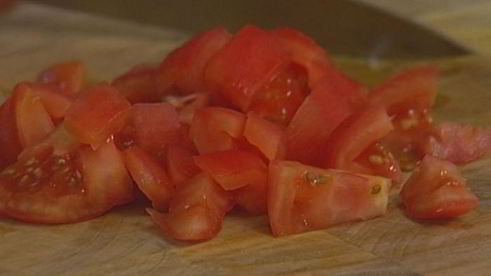 фриттата с цукини, морковью и помидором