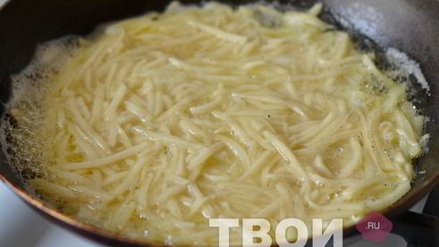 хрустящий картофельный омлет