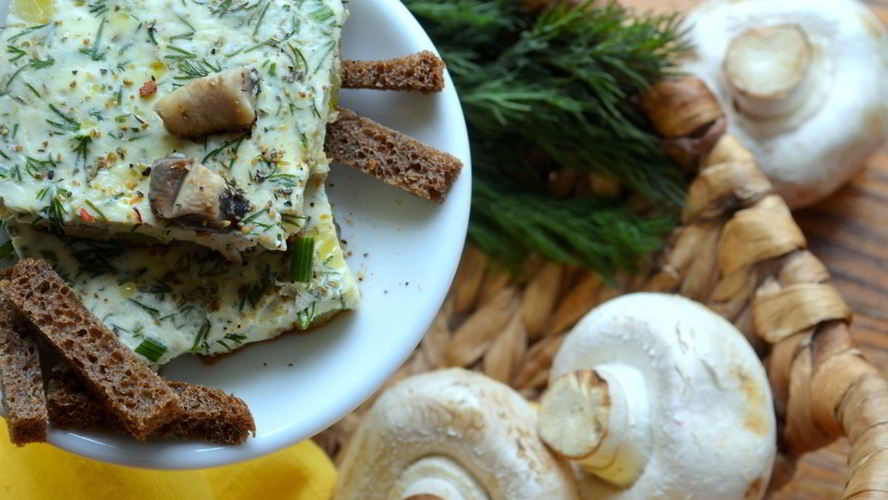 Рецепт омлет на сметане с шампиньонами и кабачками