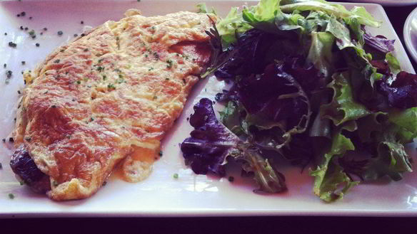 Рецепт Омлет с грибами и сыром