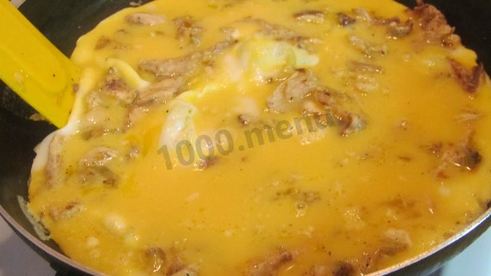 омлет с курицей и сыром