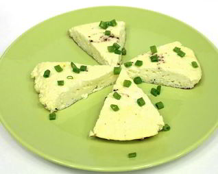 Омлет с молоком в мультиварке