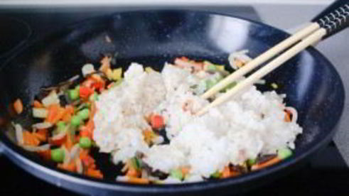 омлет с рисом по-японски