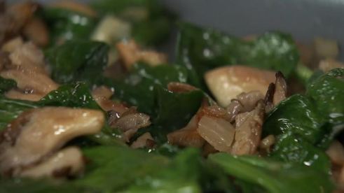 омлет с вешенками и камамбером