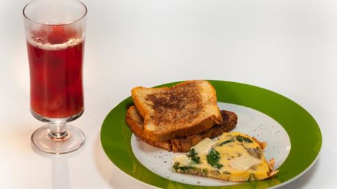 омлет с вешенками и камамбером