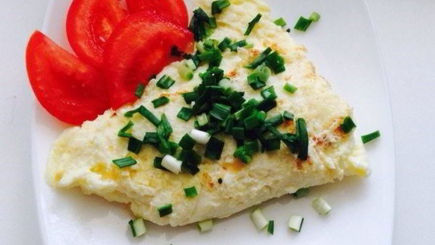 Рецепт простой омлет с сыром