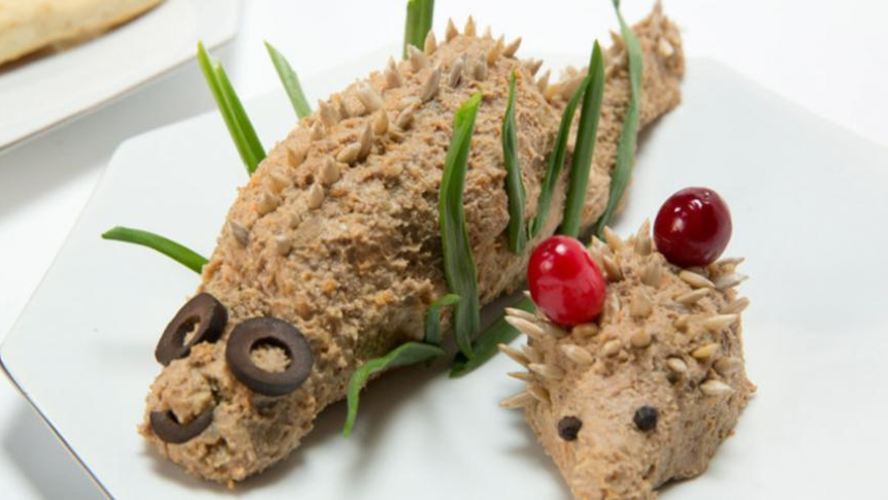 Рецепт ежики из печеночного паштета