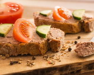 Куриный паштет в хрустящем песочном тесте