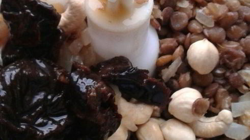 паштет из чечевицы с кешью и черносливом